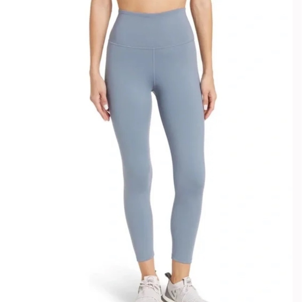 Like new - Carbon38 light blue leggings